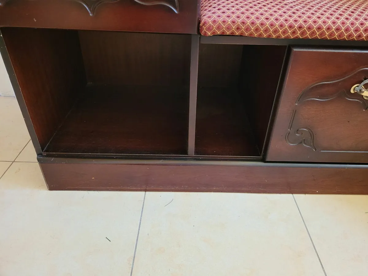 Wooden Phone Seat - Image 3