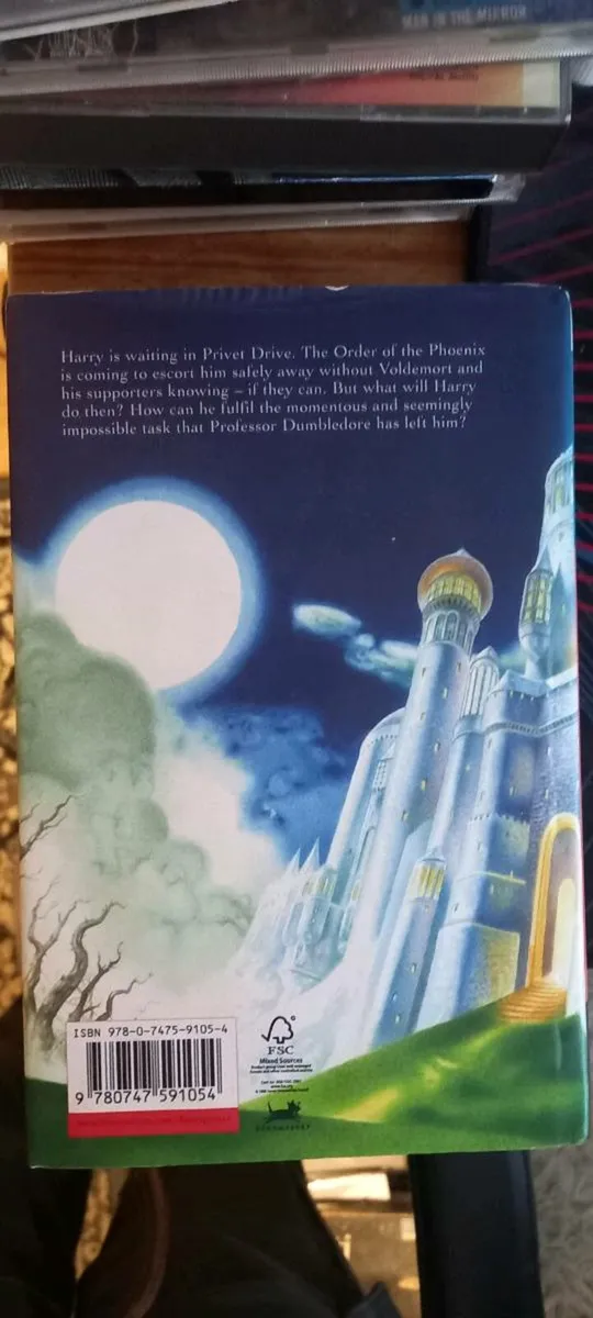 Harry Potter First UK Edition Hardback - Image 2