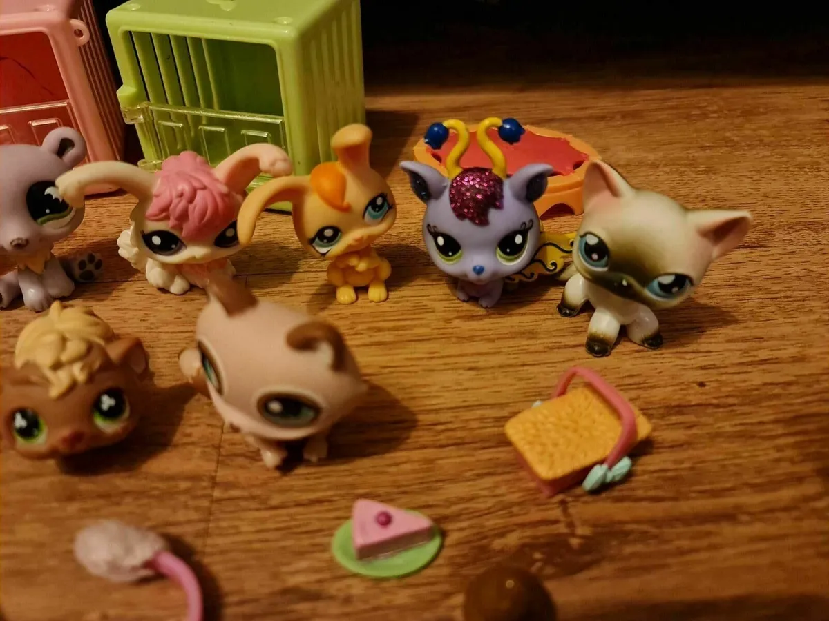 Littlest Pet Shop bundle figures and accessories - Image 2