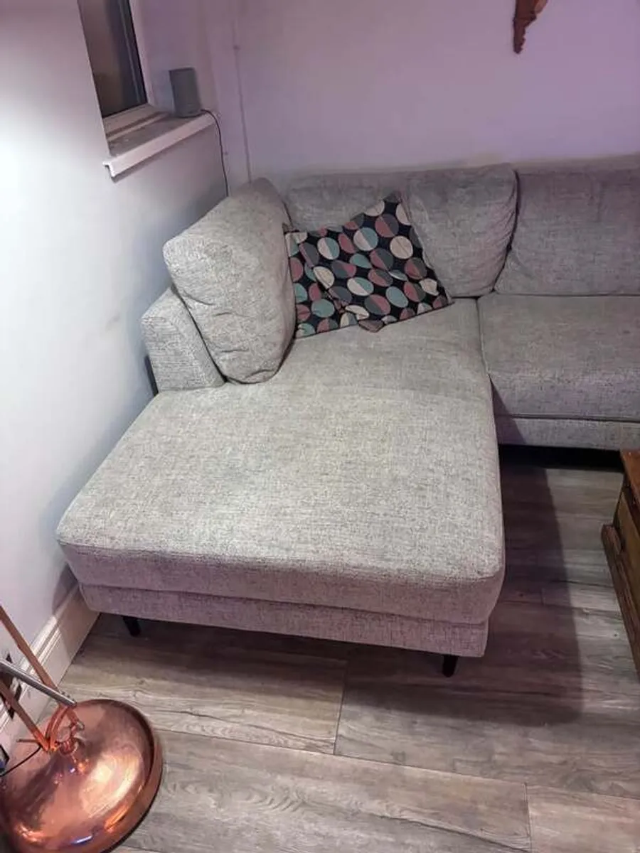 Sofa for Sale - Image 3