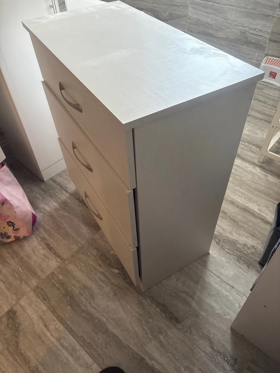 Chest of drawers was - Image 4