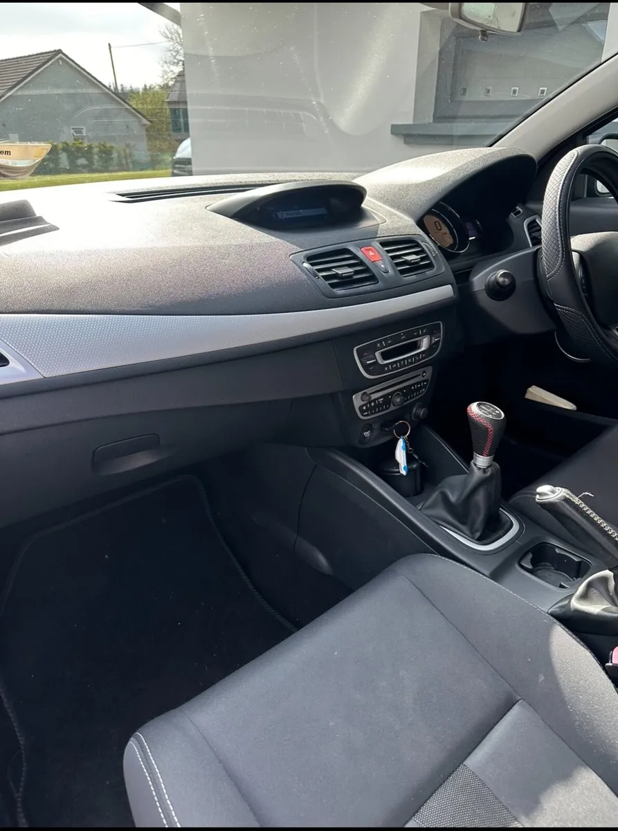 Renault Megane 2010 - Image 4