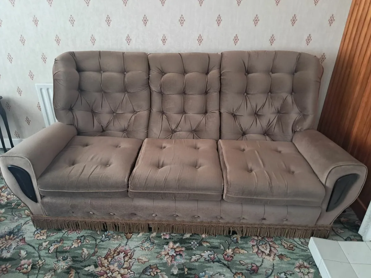 Sofa Suite - Image 2