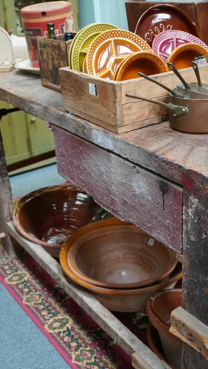 📌Antique Spanish Carpenter's Workbench - Image 3