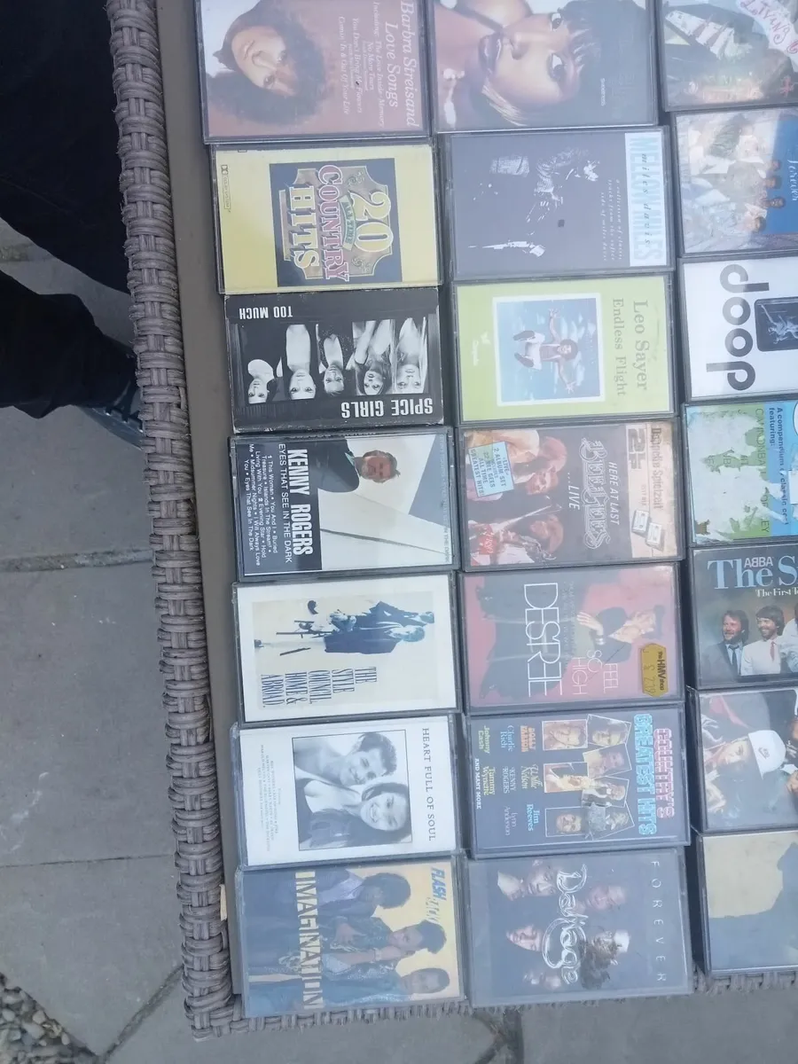 Cassette tapes - Image 2