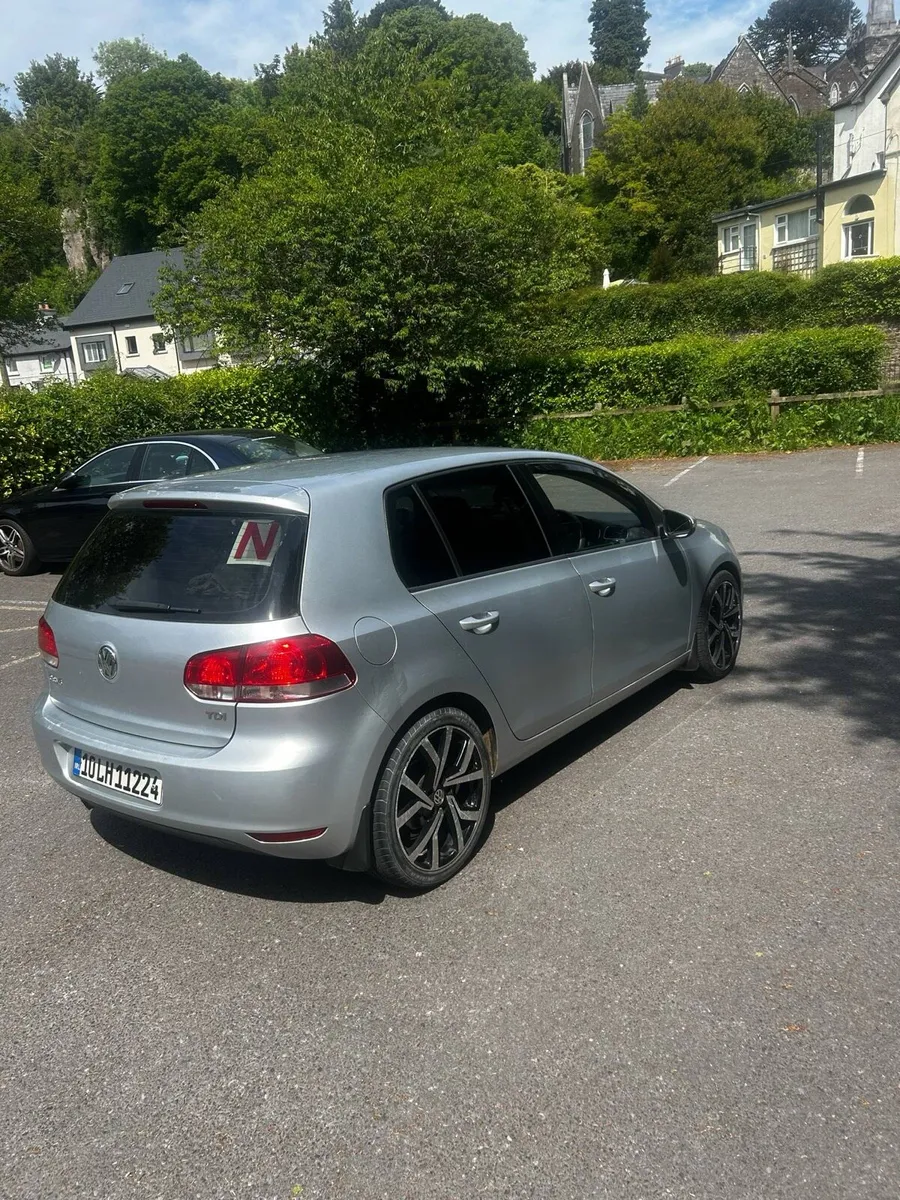Car - Image 3
