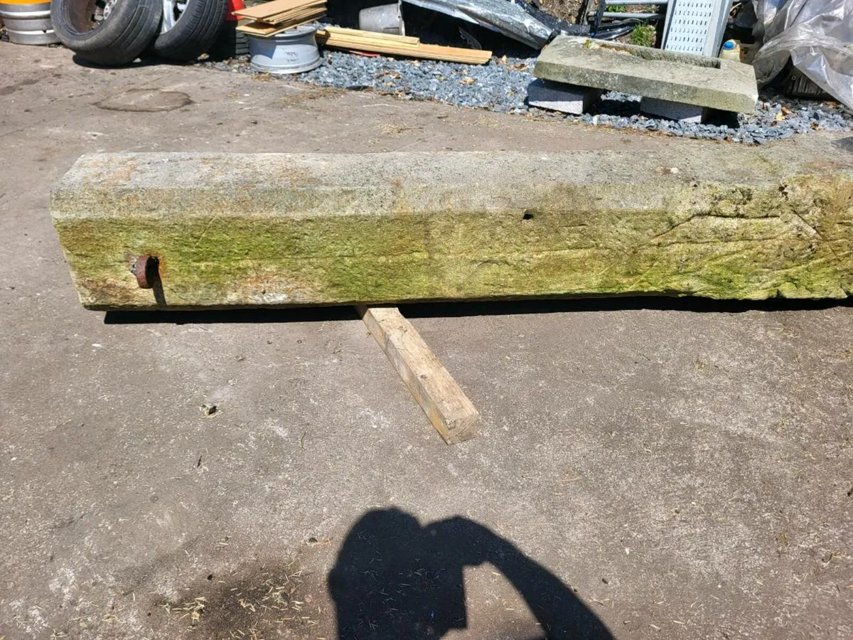 Gate post - Image 2