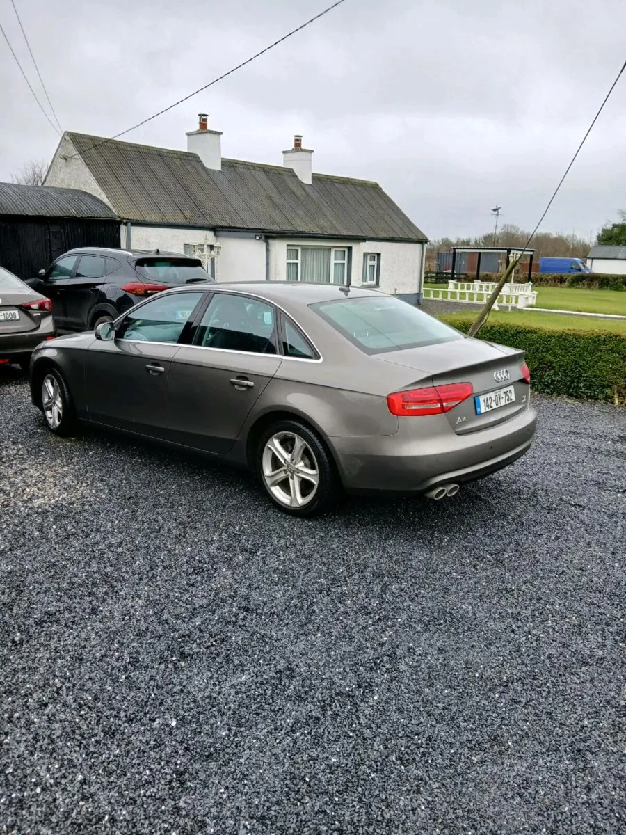 Audi A4 - Image 2