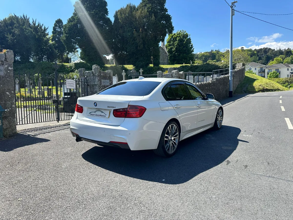 BMW 320i M-Sport  Plus Automatic * Low Mileage - Image 4