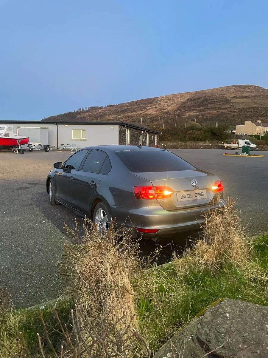 Volkswagen Jetta - Image 3