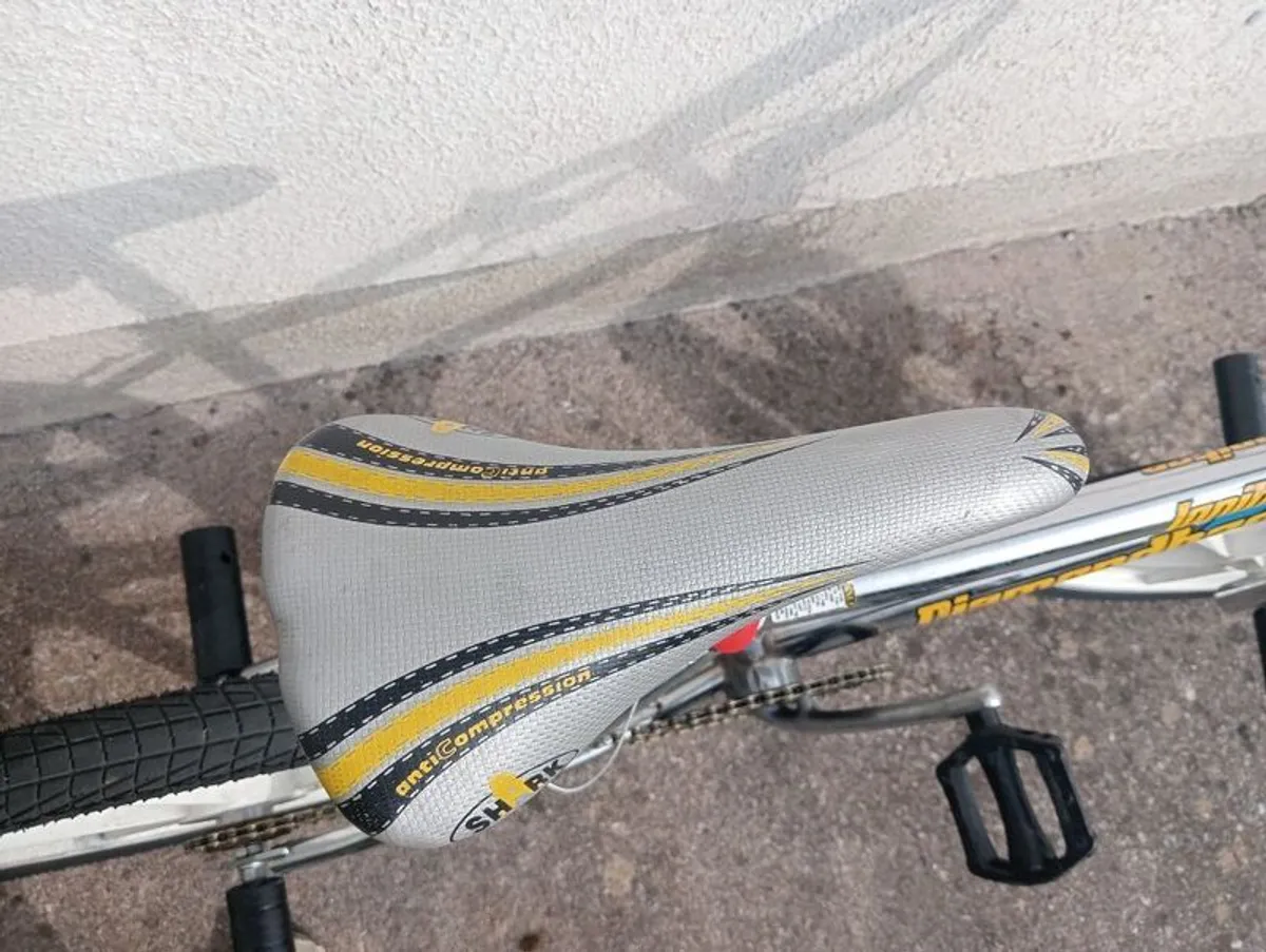 20" bmx diamond back - Image 2