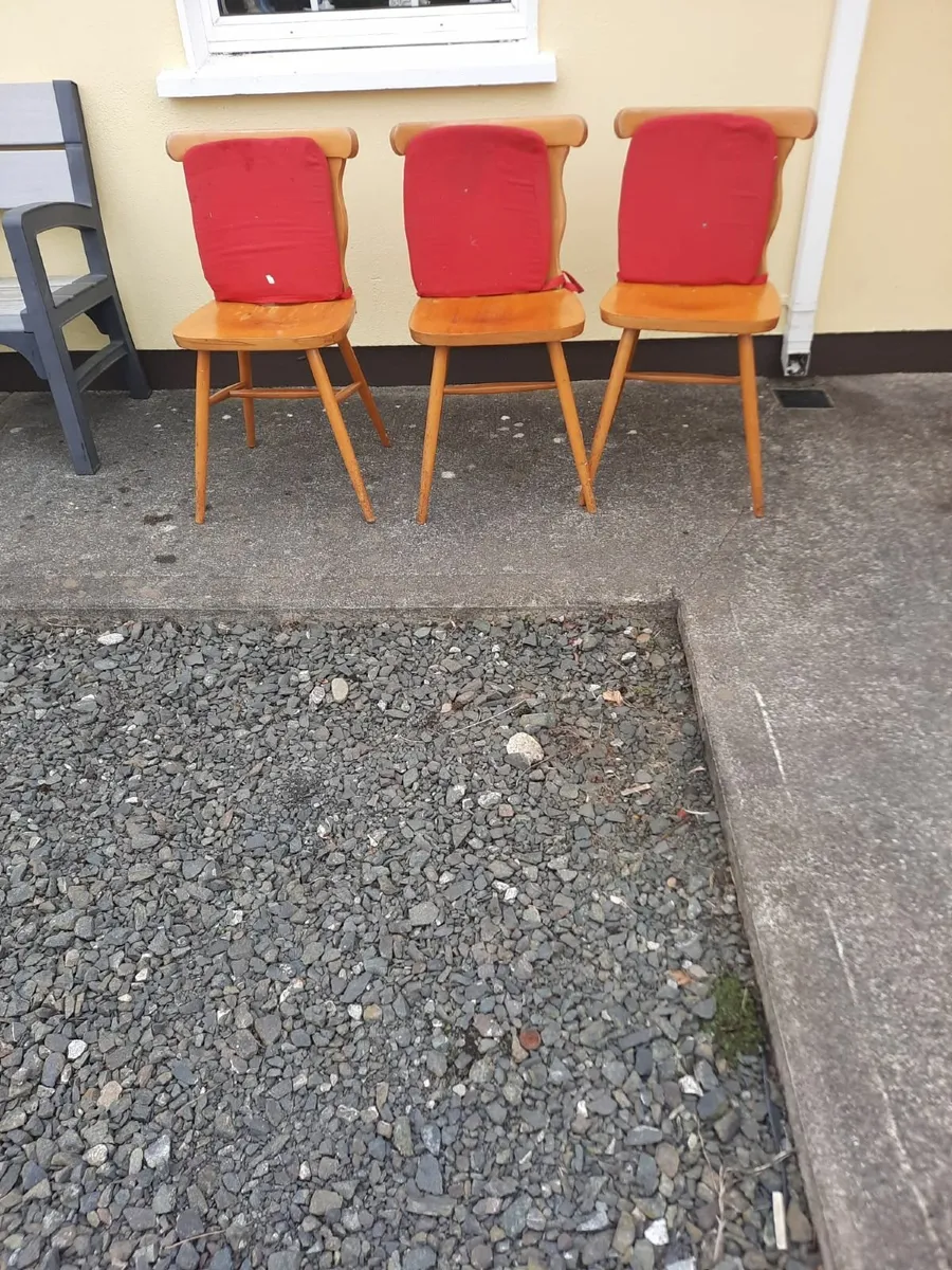 Kitchen chairs - Image 3