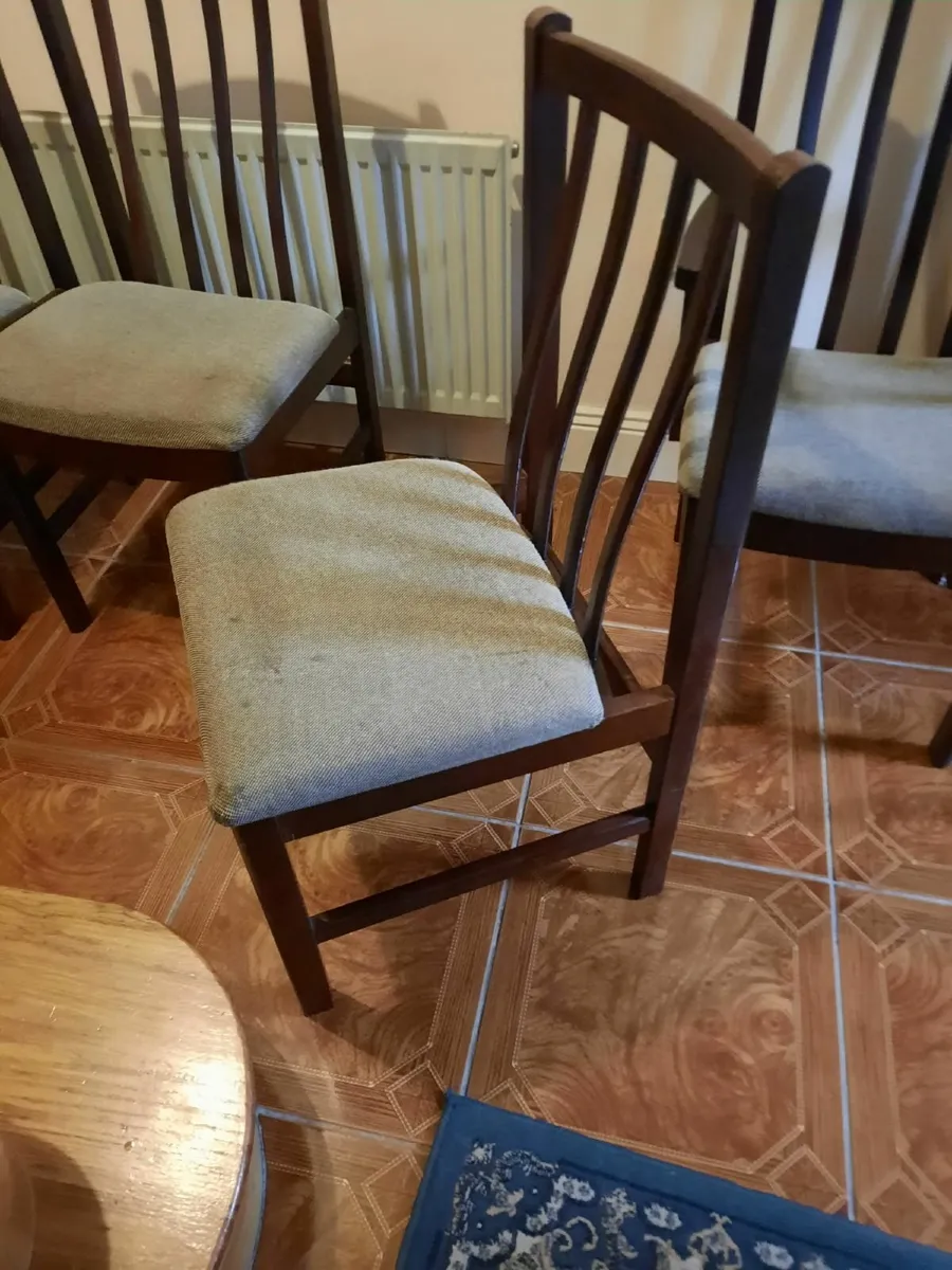 Kitchen chairs - Image 3