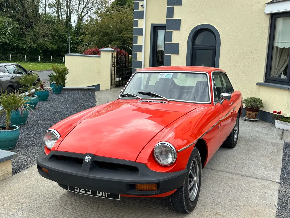 MGB GT - Image 4