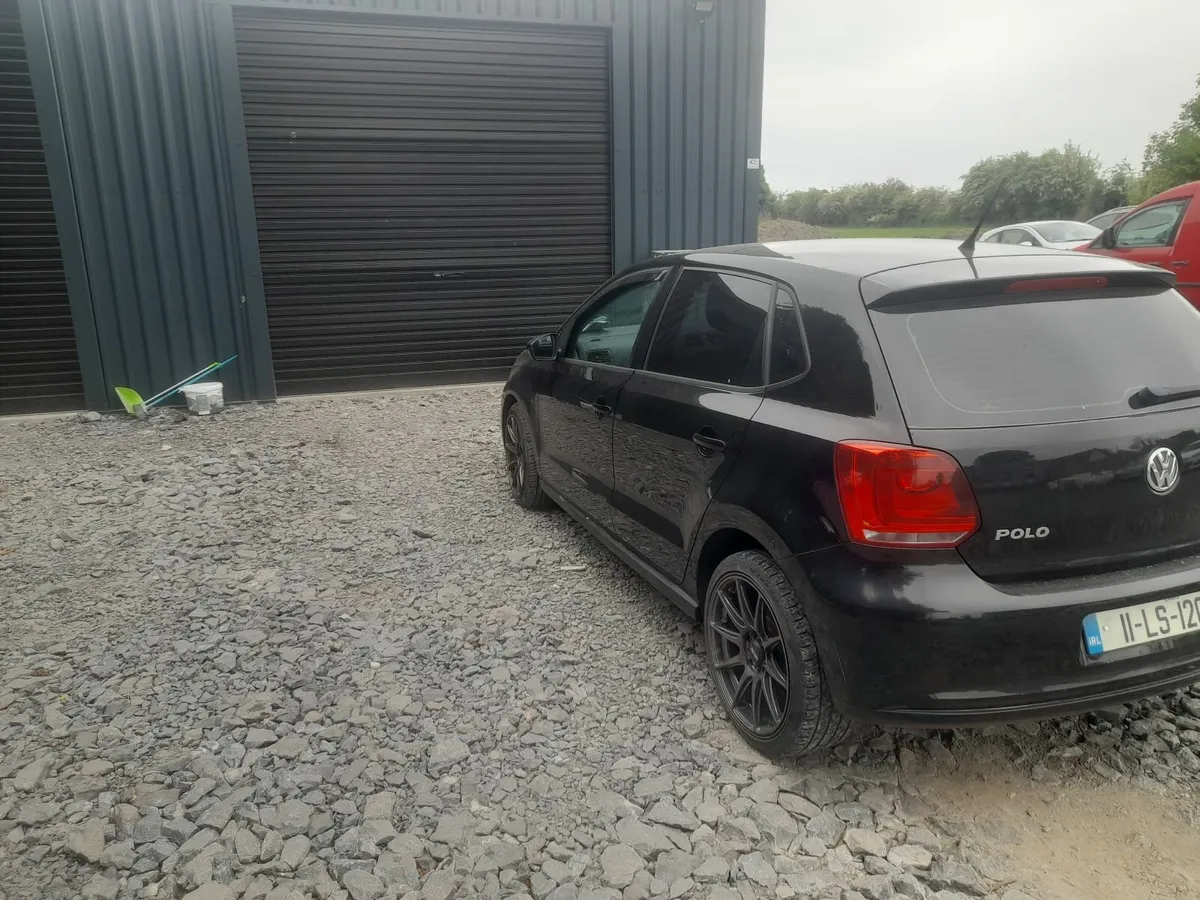 Volkswagen Polo 2011 - Image 4