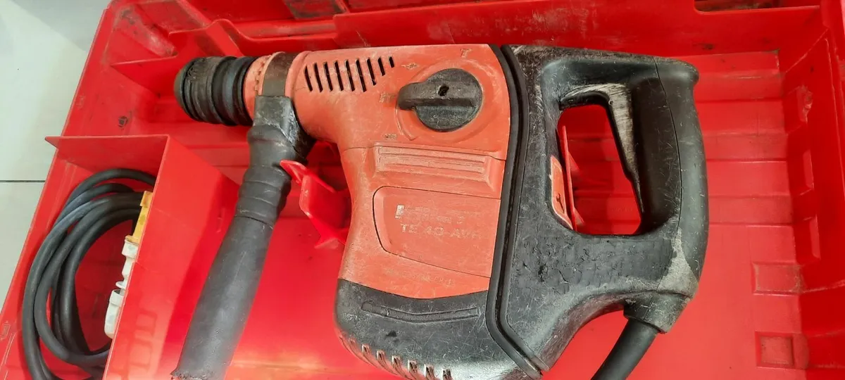 Hilti TE 40-AVR Sds+ 3 Mode 110v - Image 2