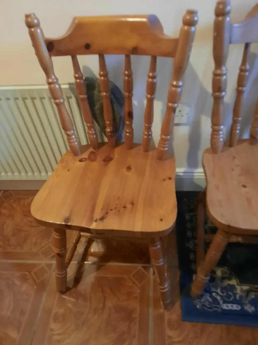 Kitchen chairs - Image 2