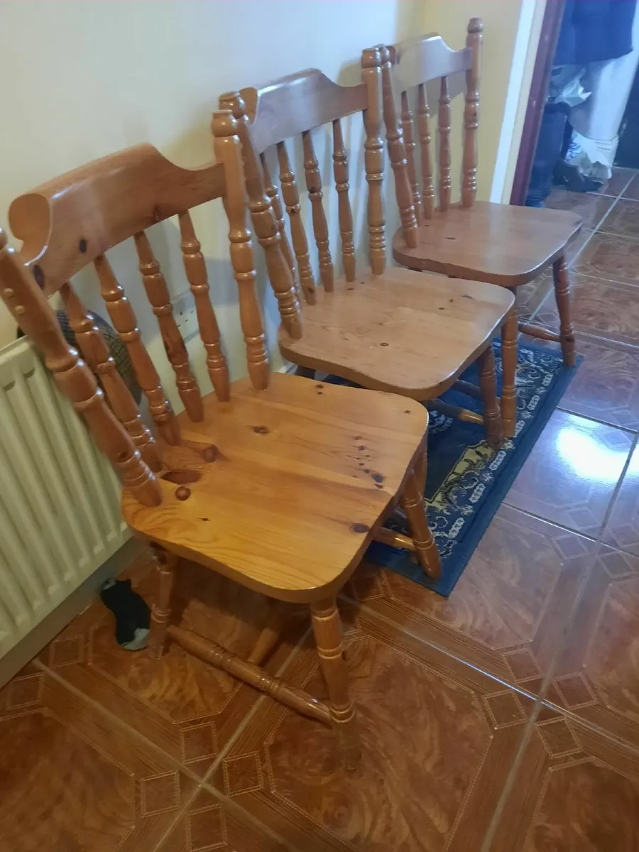 Kitchen chairs - Image 1
