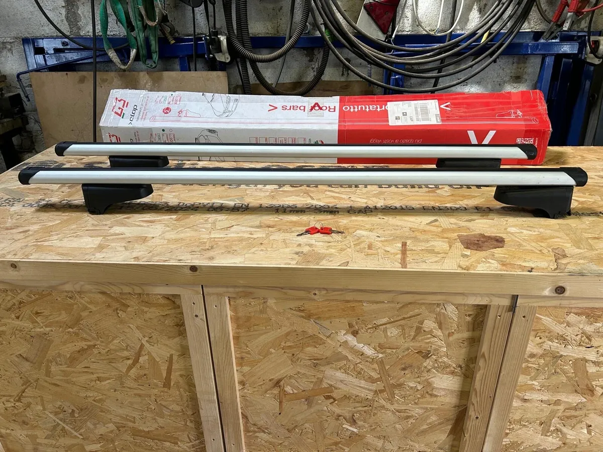 Roof bars - Image 1