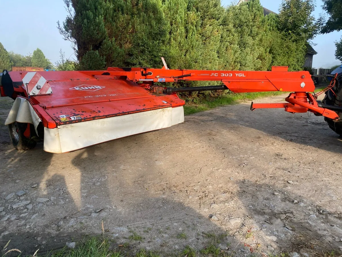 10ft Kuhn mower - Image 1