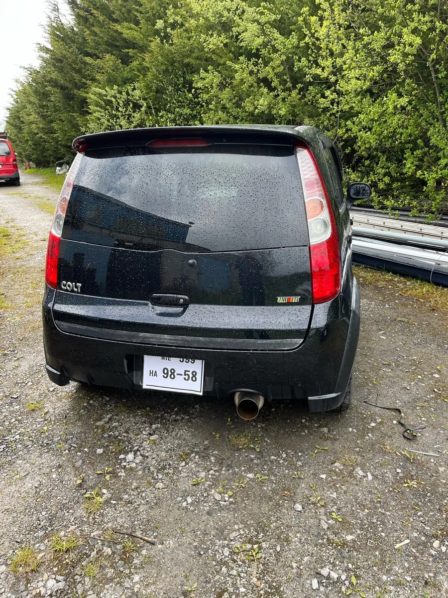 Mitsubishi Colt Version R Breaking - Image 4