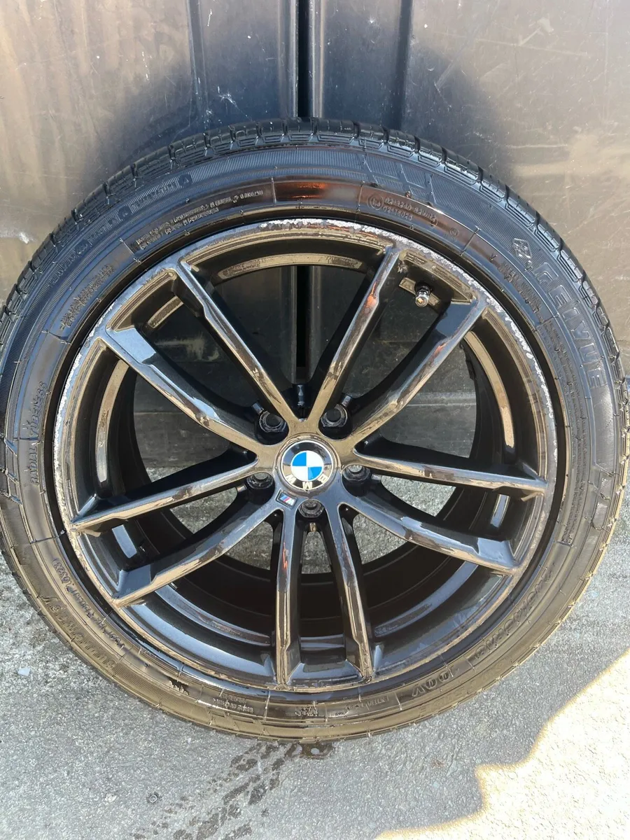 18” Bmw G30 Msport Alloys//GOOD TYRES - Image 1