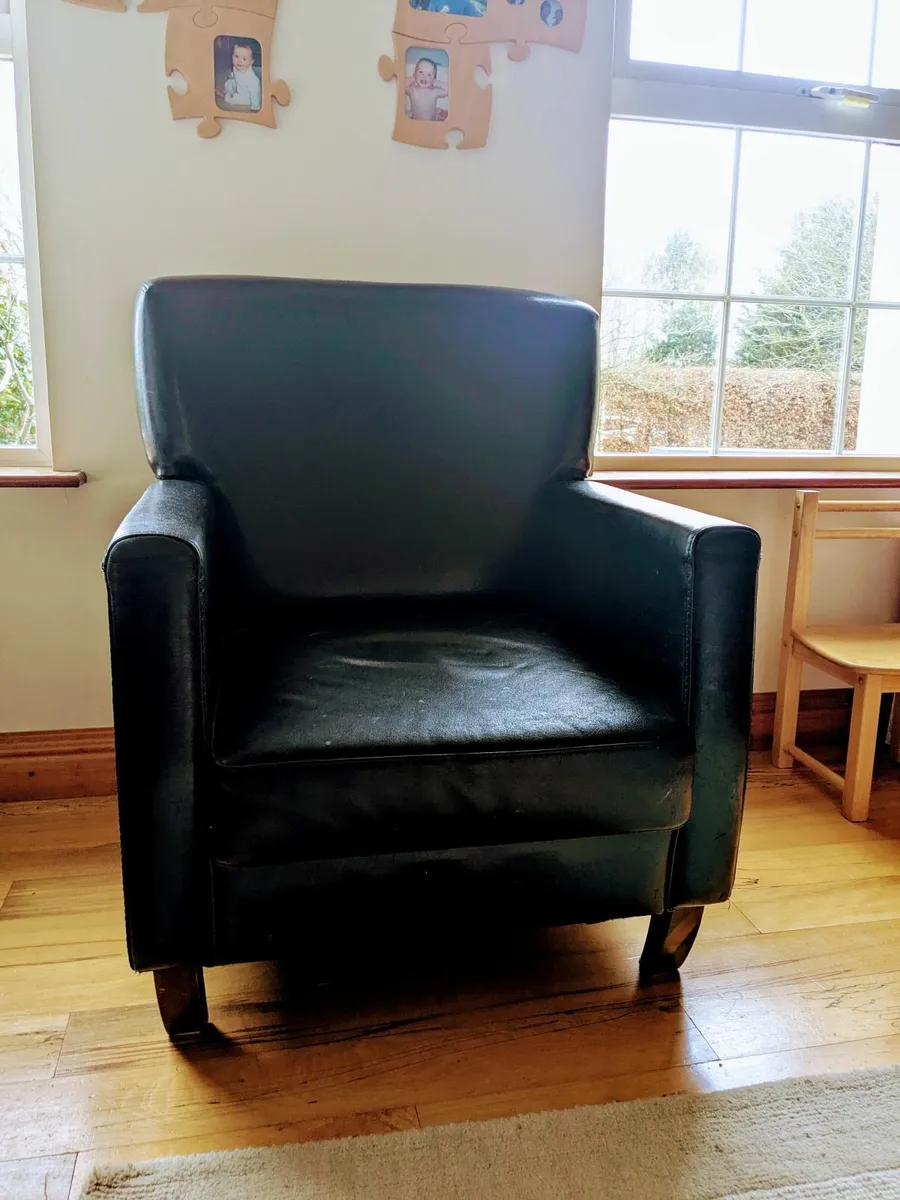 Meadow and Byrnes Leather Chair - Image 1