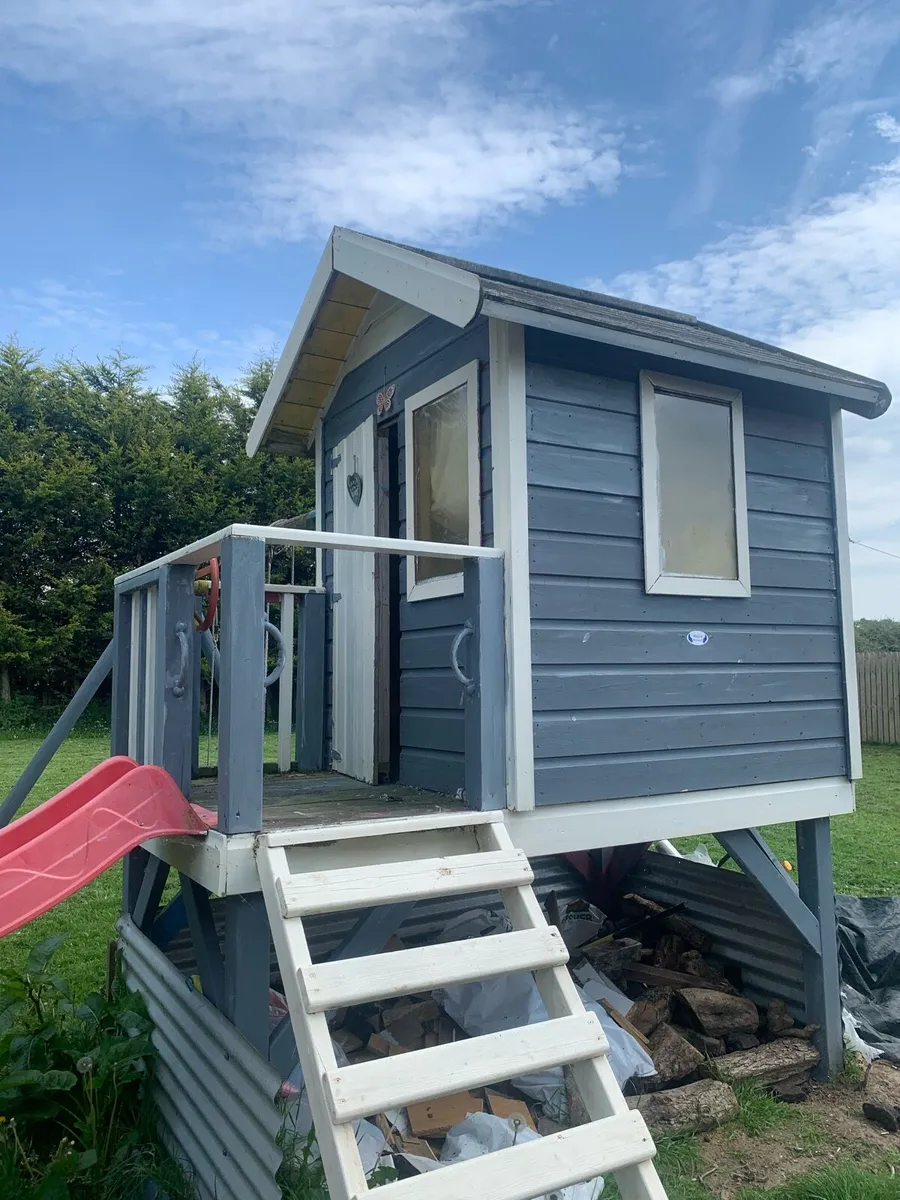Wooden Play house - Image 3