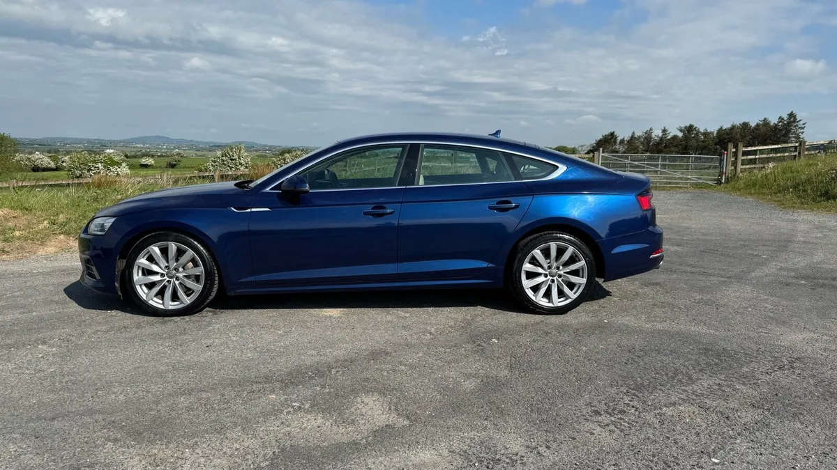Audi A5 Automatic - Image 3