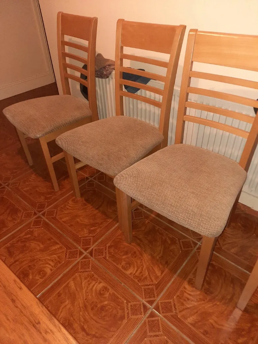 Kitchen chairs - Image 3