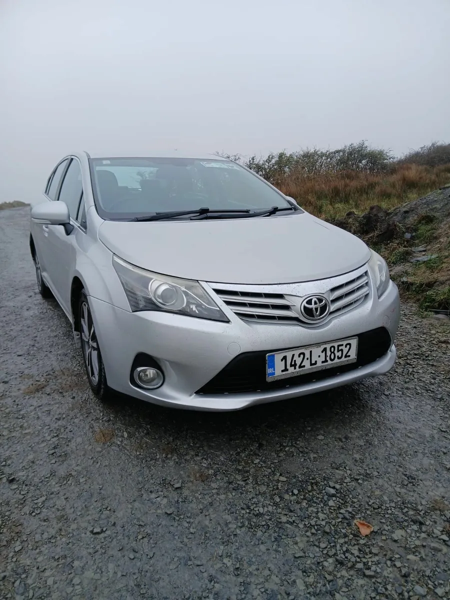 Toyota Avensis 2014 - Image 4