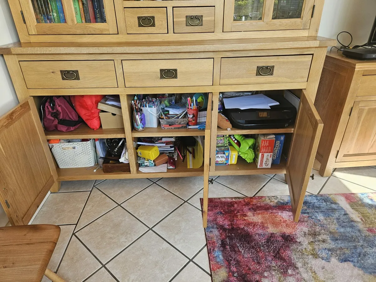 Large Oak Bookcase/display cabinet - Image 3