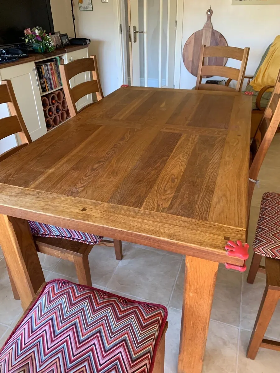 Solid Oak Table - Image 1