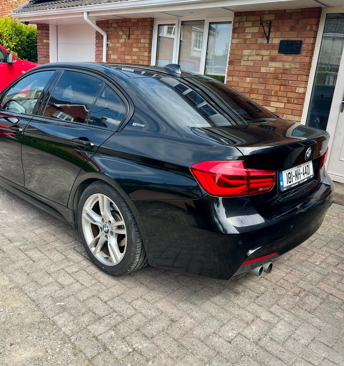 BMW 330e m sport - Image 2