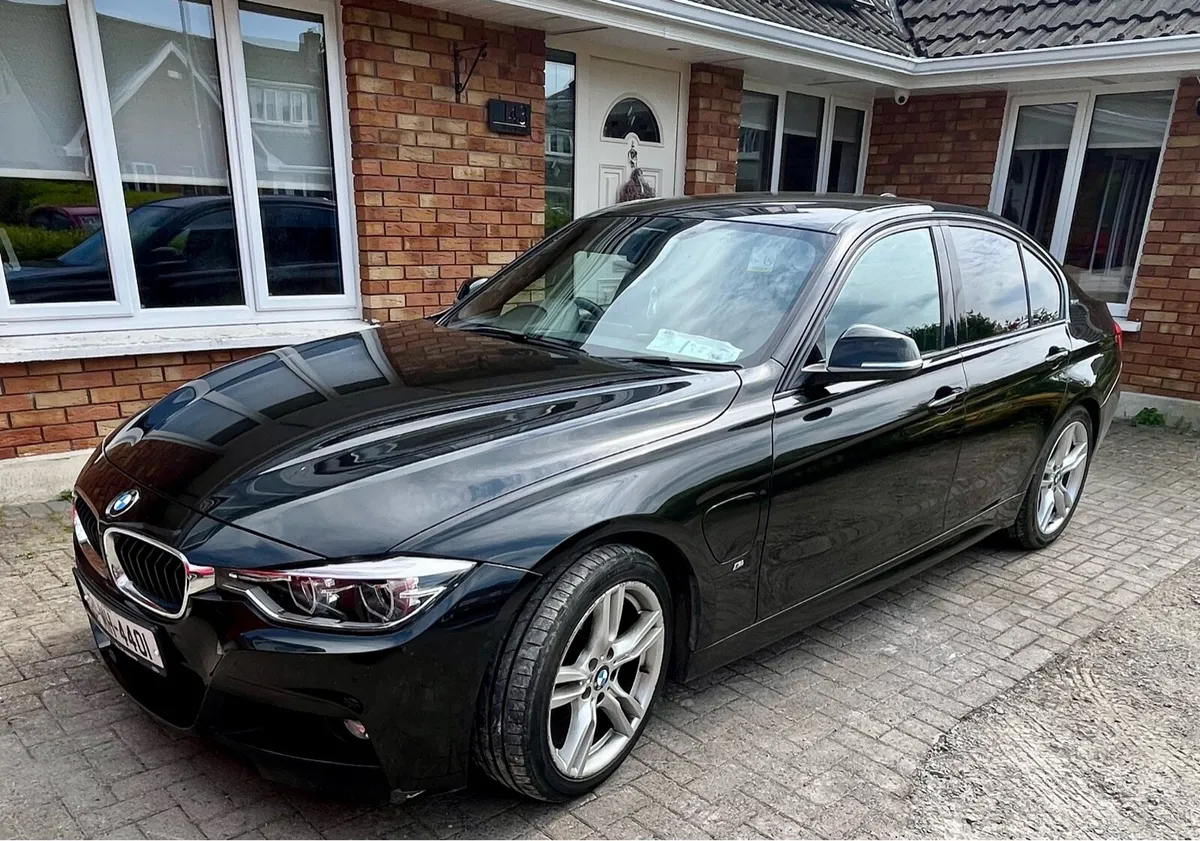 BMW 330e m sport - Image 4