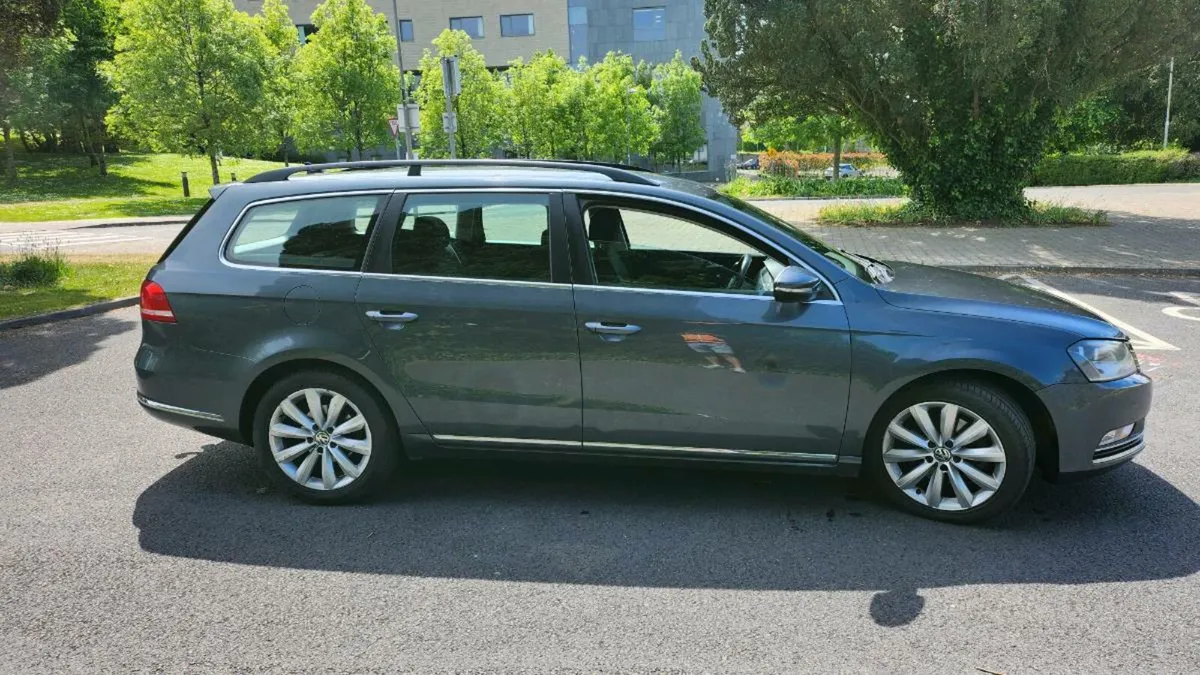 €6350//132 vw passat 2.0tdi 140pc highline estate - Image 2