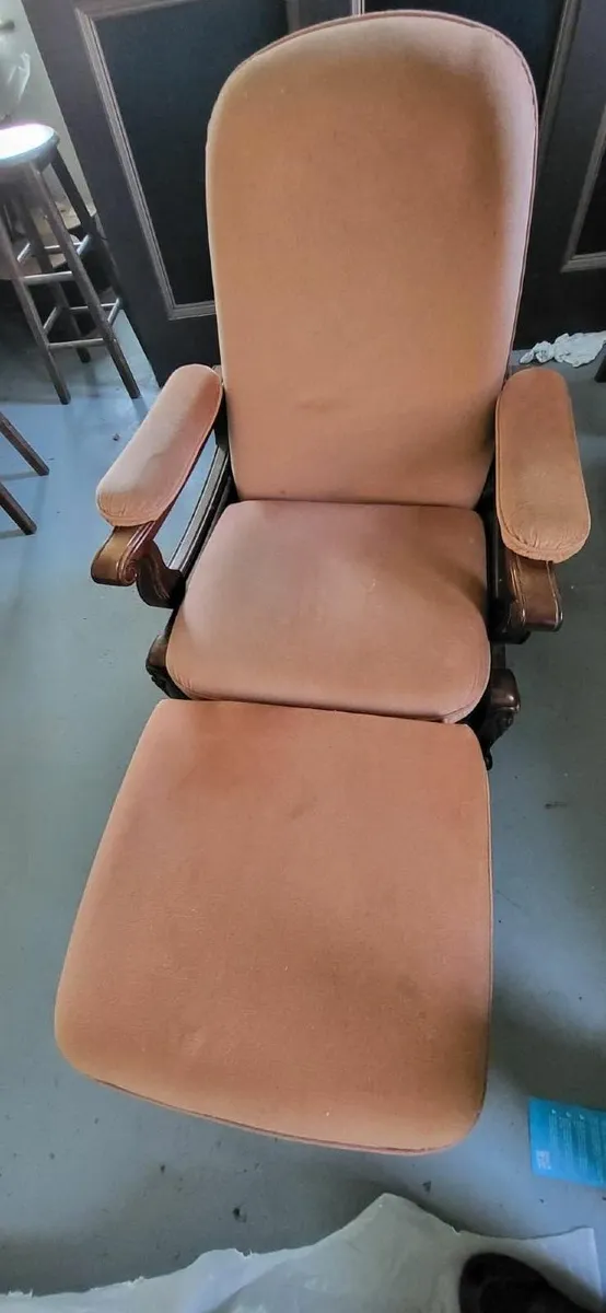 Pink Reclining Chair - Image 2