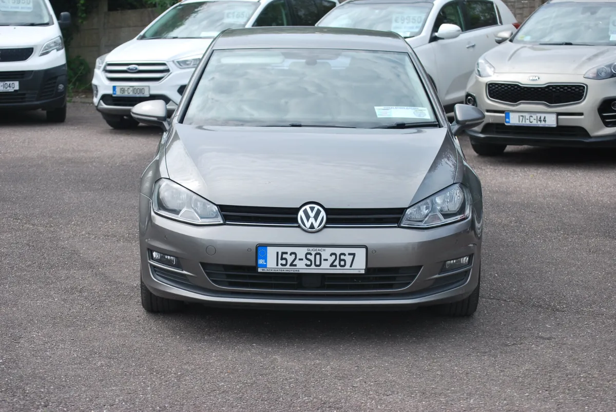 Volkswagen Golf 2015 1.6 TDI Comfortline - Image 2