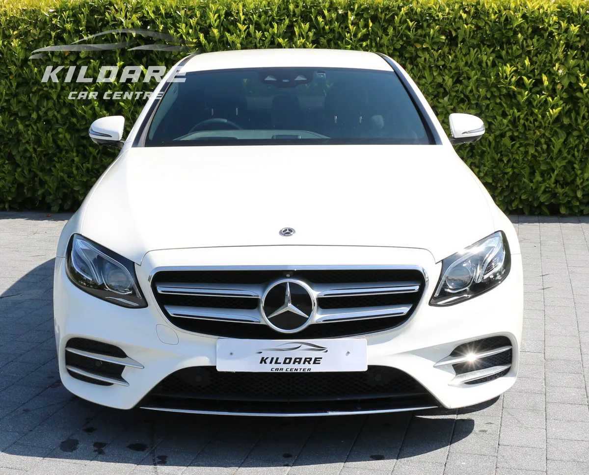 MERCEDES-BENZ E220D AMG AUTO - Image 3