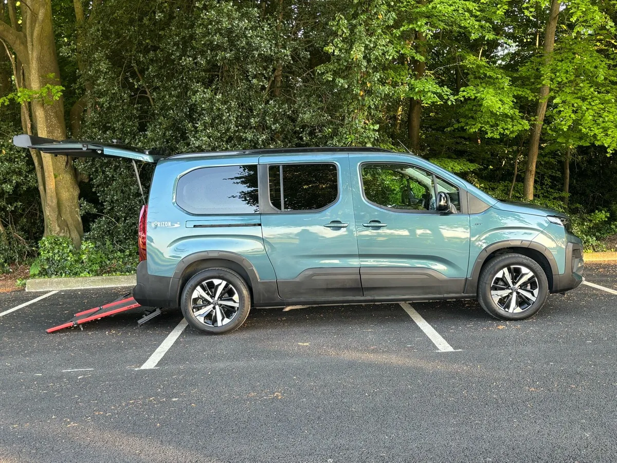241 Peugeot Riffter Automatic Wheelchair Taxi Spec - Image 1