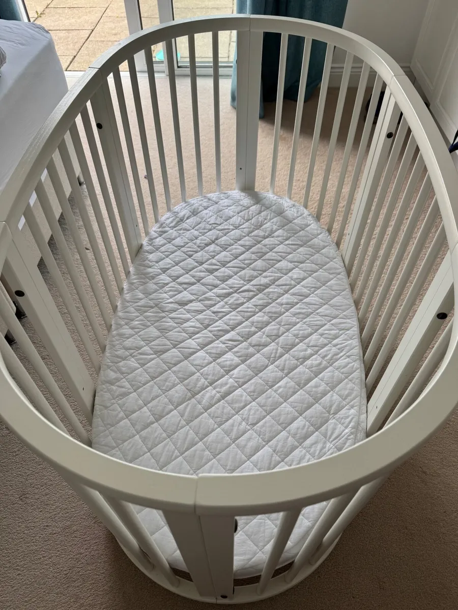 Stokke Sleepi Cot - Image 2