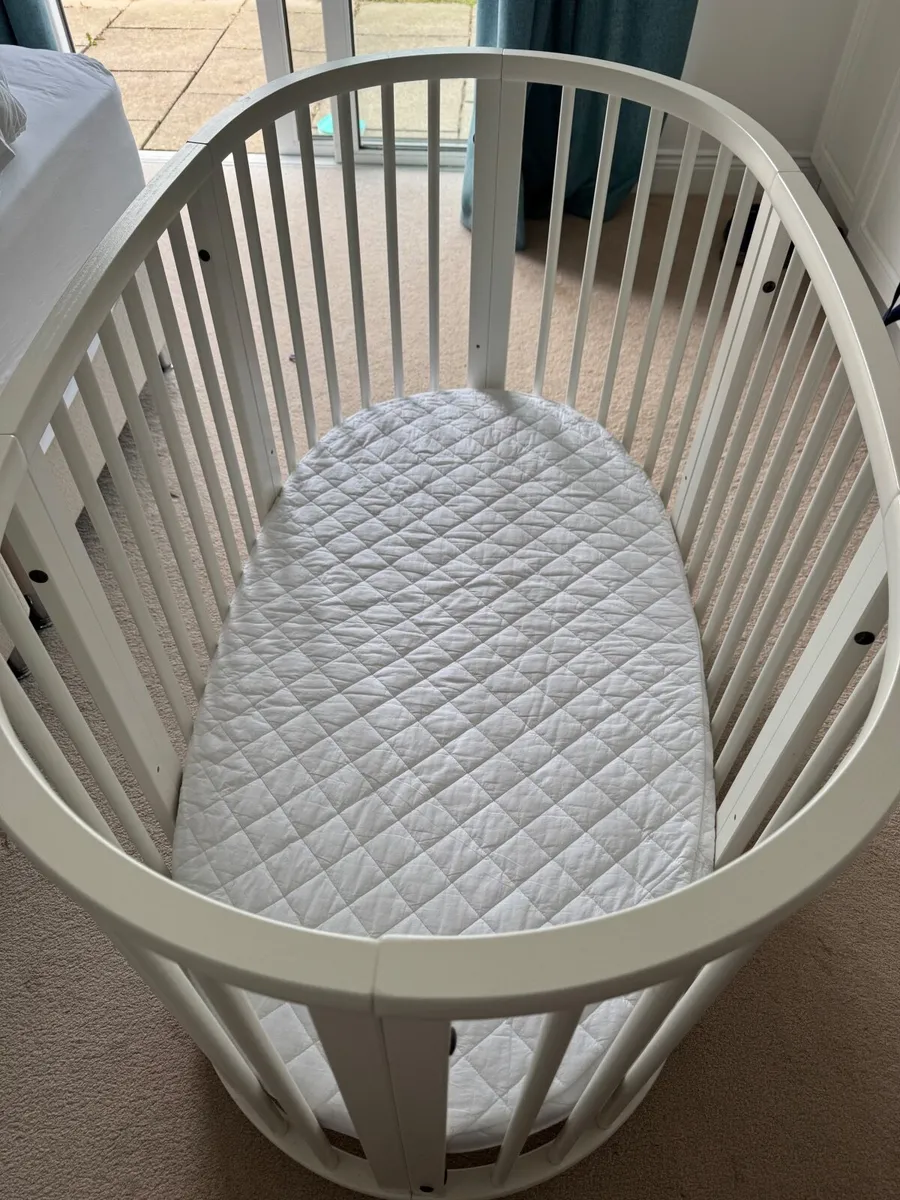 Stokke Sleepi Cot - Image 3