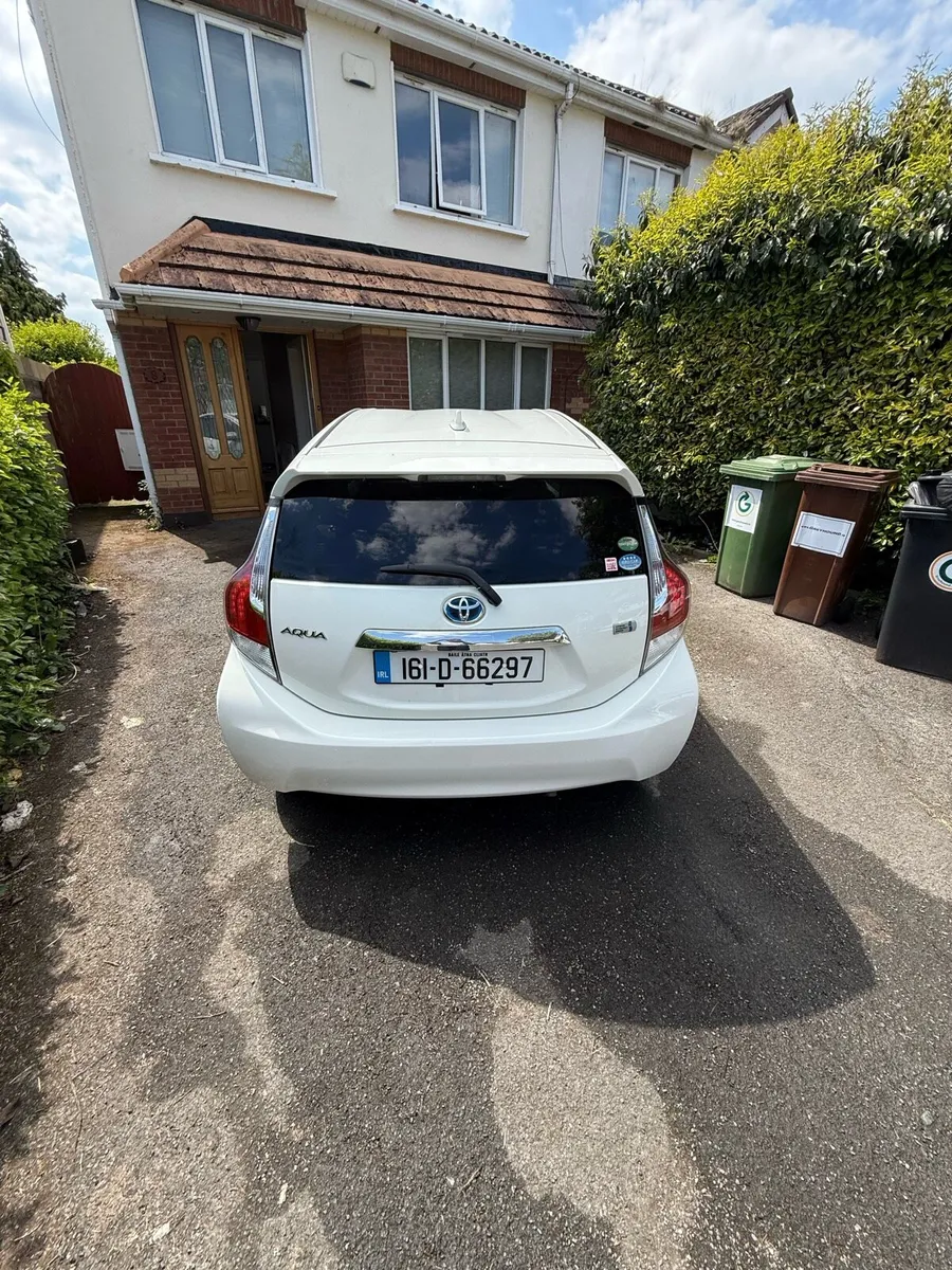 Toyota aqua s package hybrid 2016 automatic - Image 3