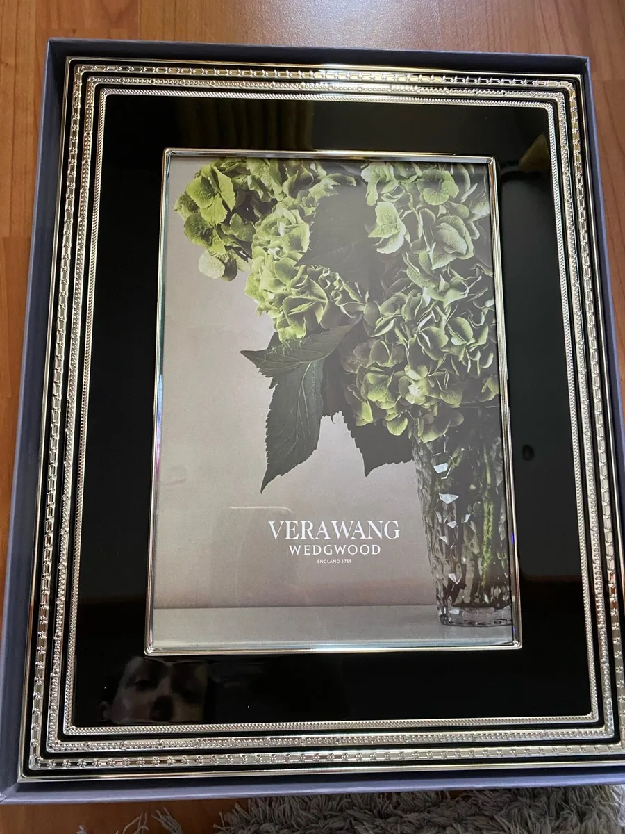 Vera Wang Photo Frame - Image 1