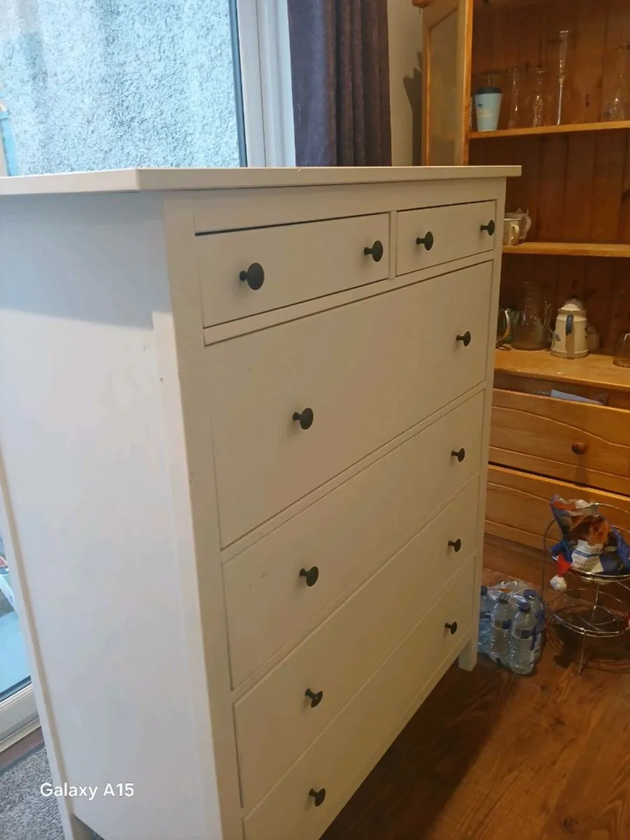 Chest of drawers - Image 2