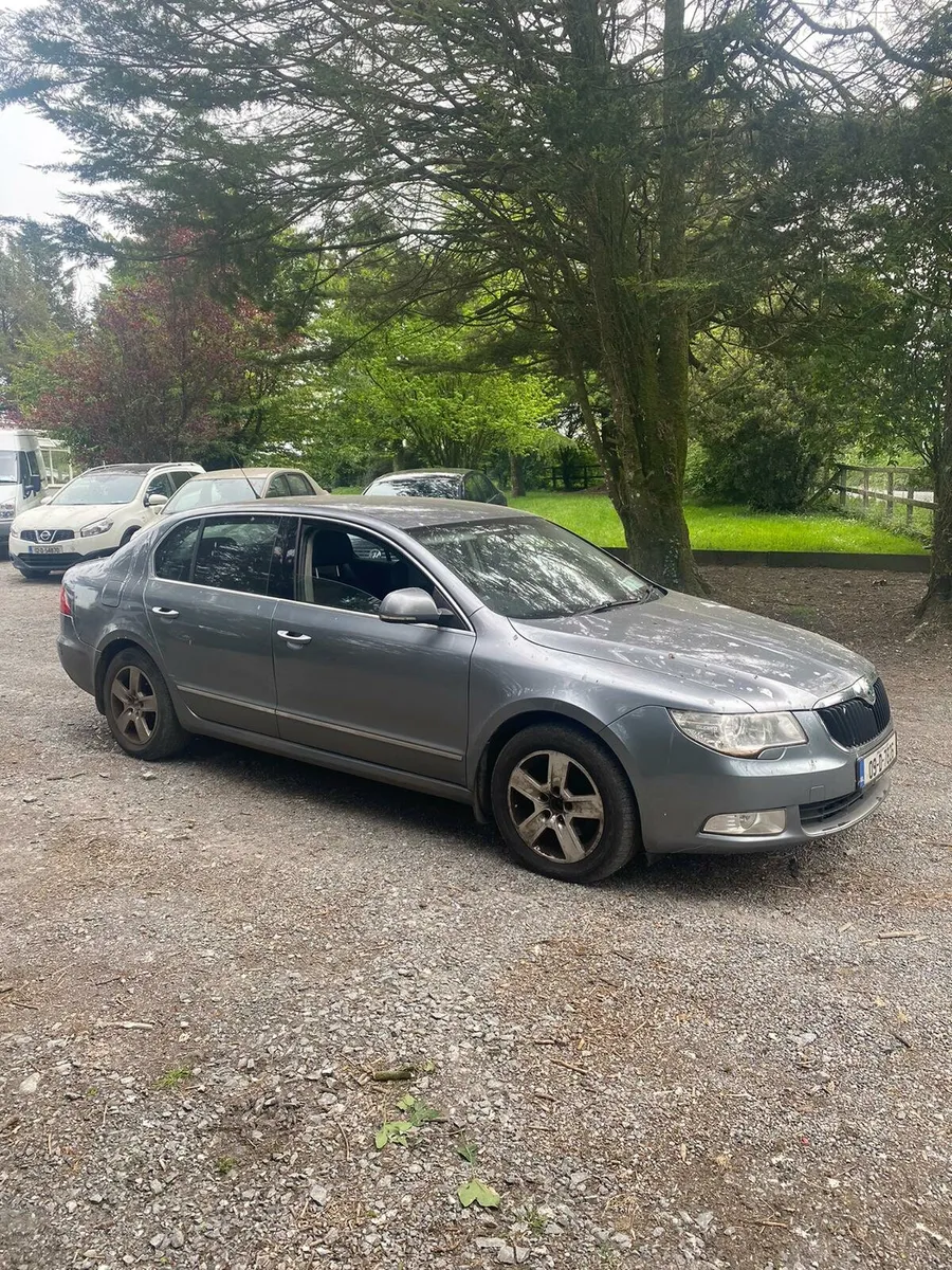 09 skoda superd hiline - Image 1
