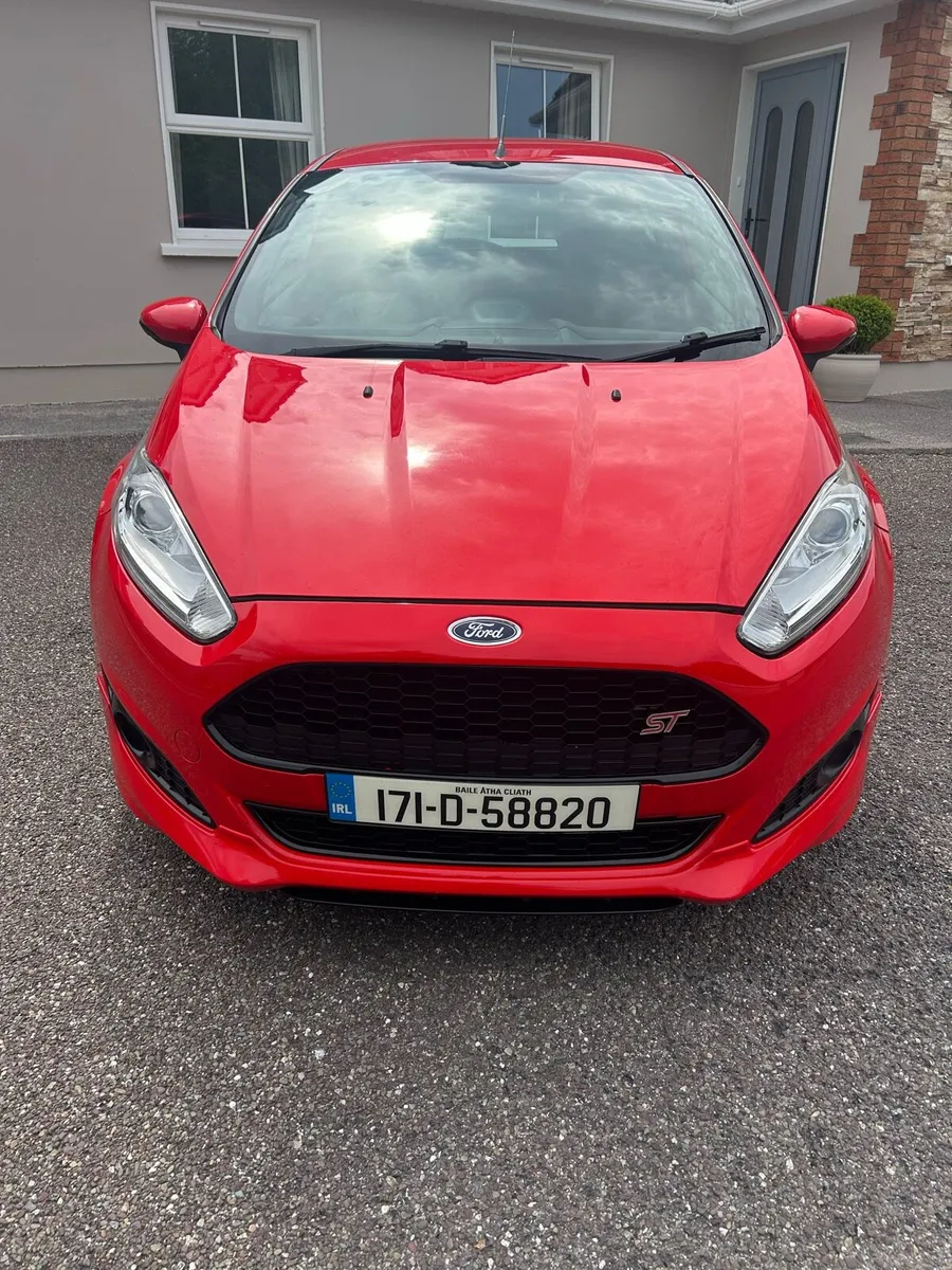 FORD FIESTA ST LINE - Image 3