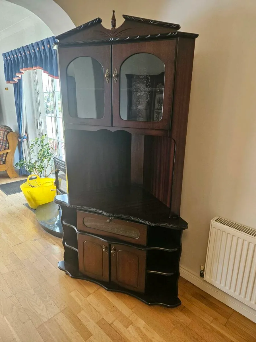Mahogany corner unit - Image 1