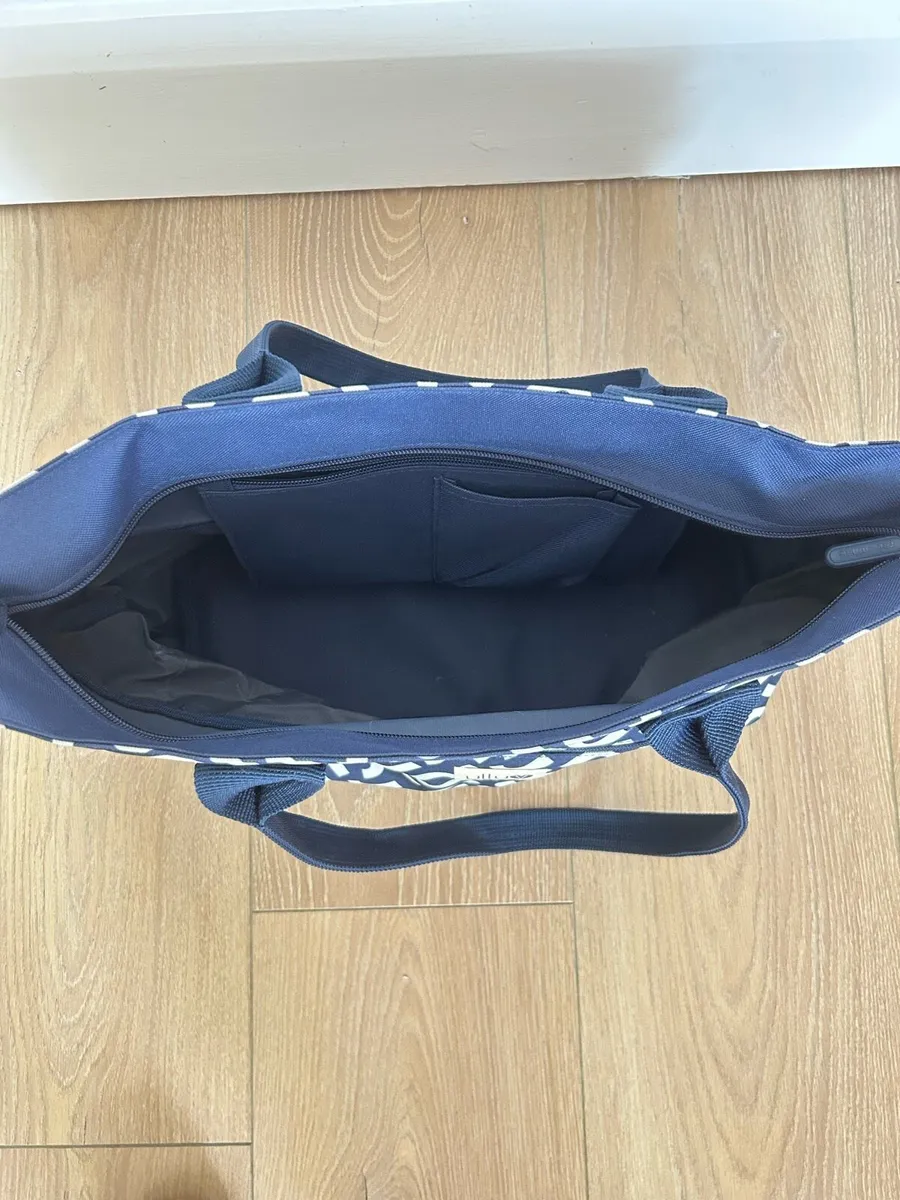 Ulluv Hospital Bag set (3) - Image 3