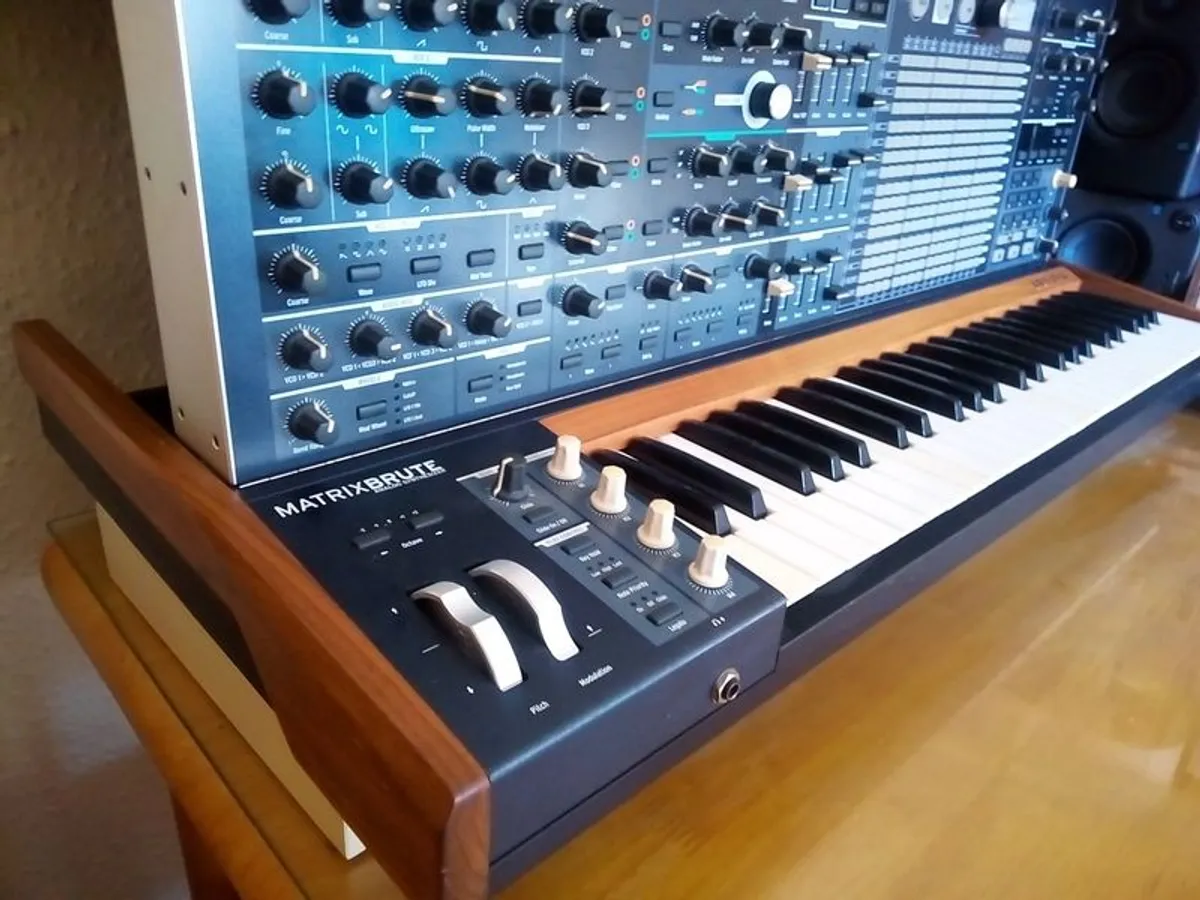 Auturia Matrixbrute - Image 3